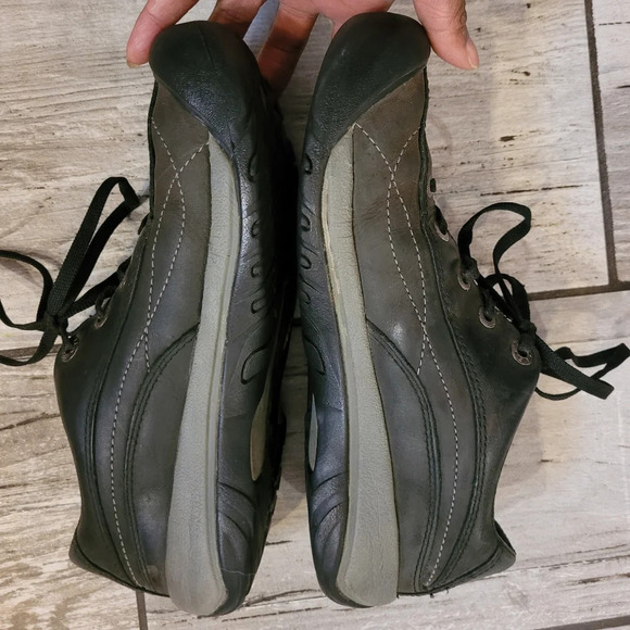 KEEN Toyah Women's 6.5 black gray waterproof leather lace-up outdoors shoes - Picture 5 of 13